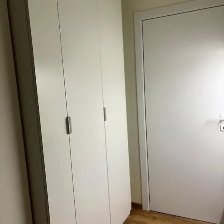 Luxory In Center Apartment